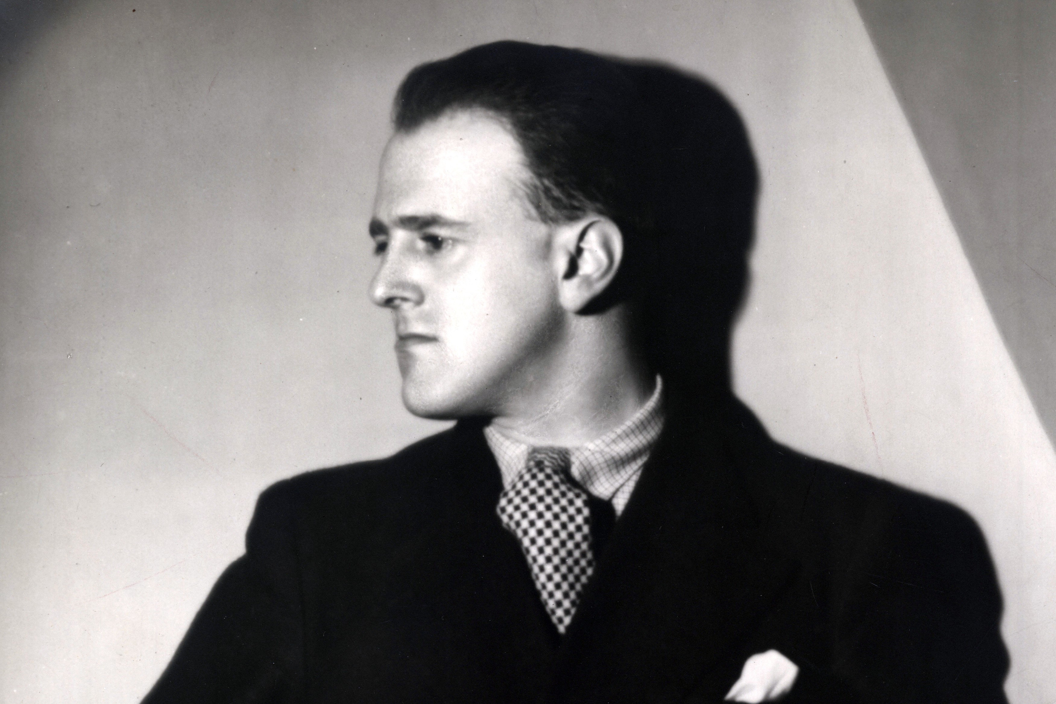 Vivre Nîmes: Expo à Nîmes : éternel André Chamson